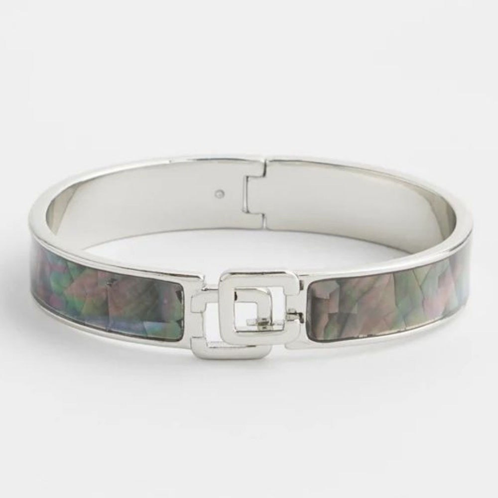 NWT Chico's Click Lip Shell Bangle